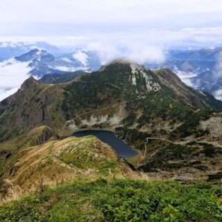 Wunderschöne, traumhafte #Wanderungen entlang von #Seen, #Wasserfällen und kleinen #Bächlein.
#einfachnurbärig.
Das Leben genießen in den #KitzbühelerAlpen
#GästehausElisabethFieberbrunn
#FerienwohnungSaalbachFieberbrunn
#PillerseeTal #Fieberbrunn #Tirol