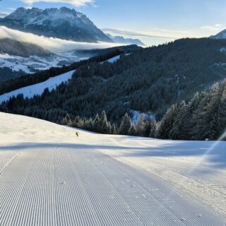 Fantastische, traumhafte, wunderschöne #Schneeverhältnisse im #Skicircus #Saalbach #Hinterglemm #Leogang #Fieberbrunn
#einfachnurbärig.
Das Leben genießen in den #KitzbühelerAlpen
#GästehausElisabethFieberbrunn
#FerienwohnungSaalbachFieberbrunn
#PillerseeTal #Fieberbrunn #Tirol
#daWerna